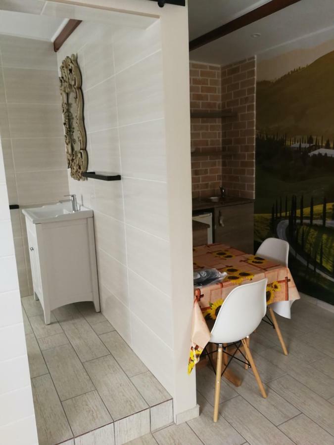 Apartamento Posto Al Sole - IL Bacio Bellville Exterior foto